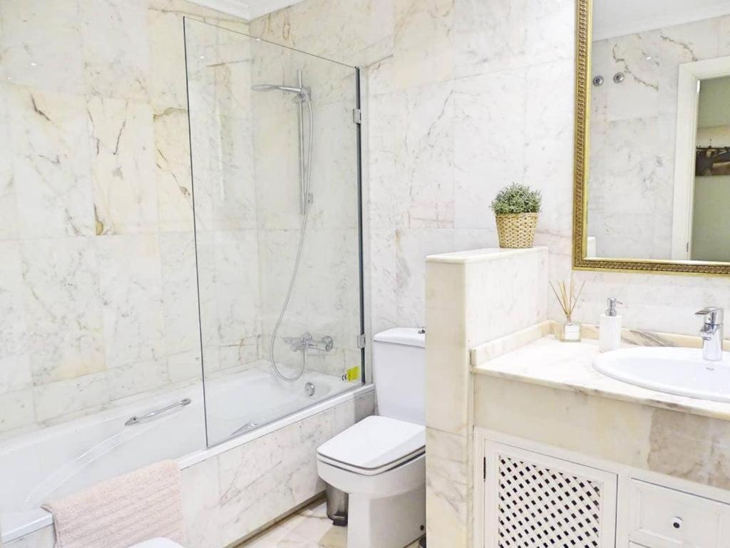 Beyourself By Sevillaluxurysuites Екстериор снимка